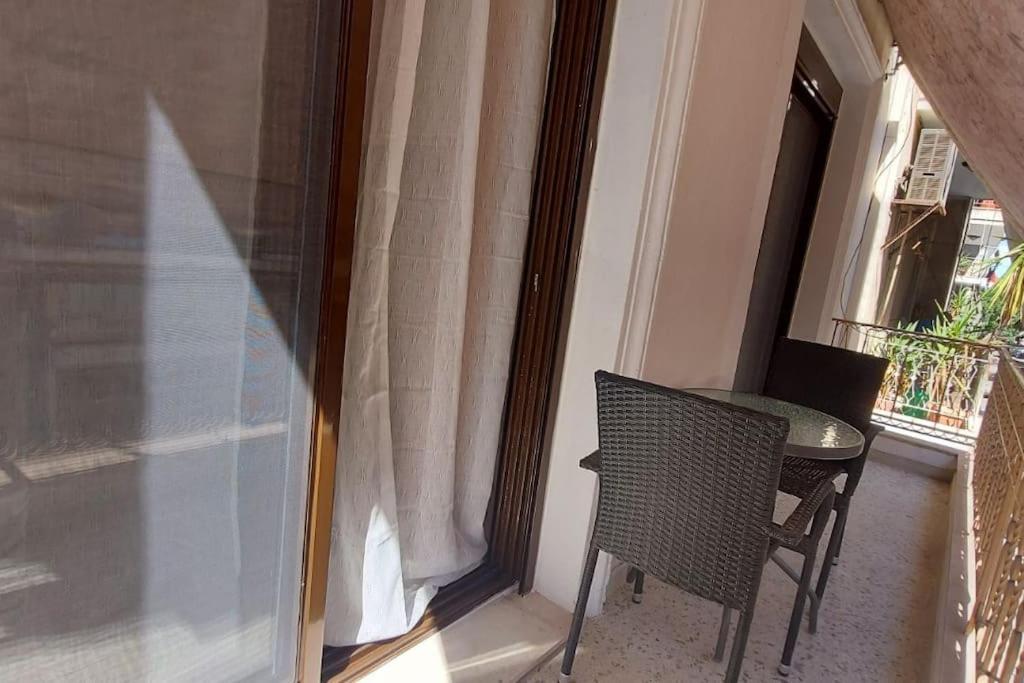 Spacious Beauty In Athens, 55M2, Metro 7' Exteriör bild