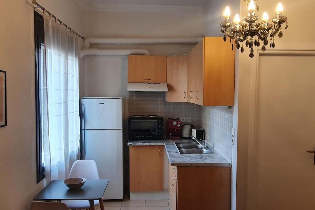 Spacious Beauty In Athens, 55M2, Metro 7' Exteriör bild