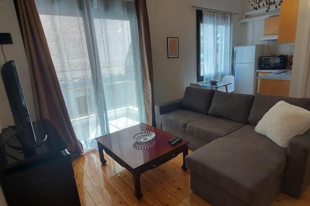 Spacious Beauty In Athens, 55M2, Metro 7' Exteriör bild